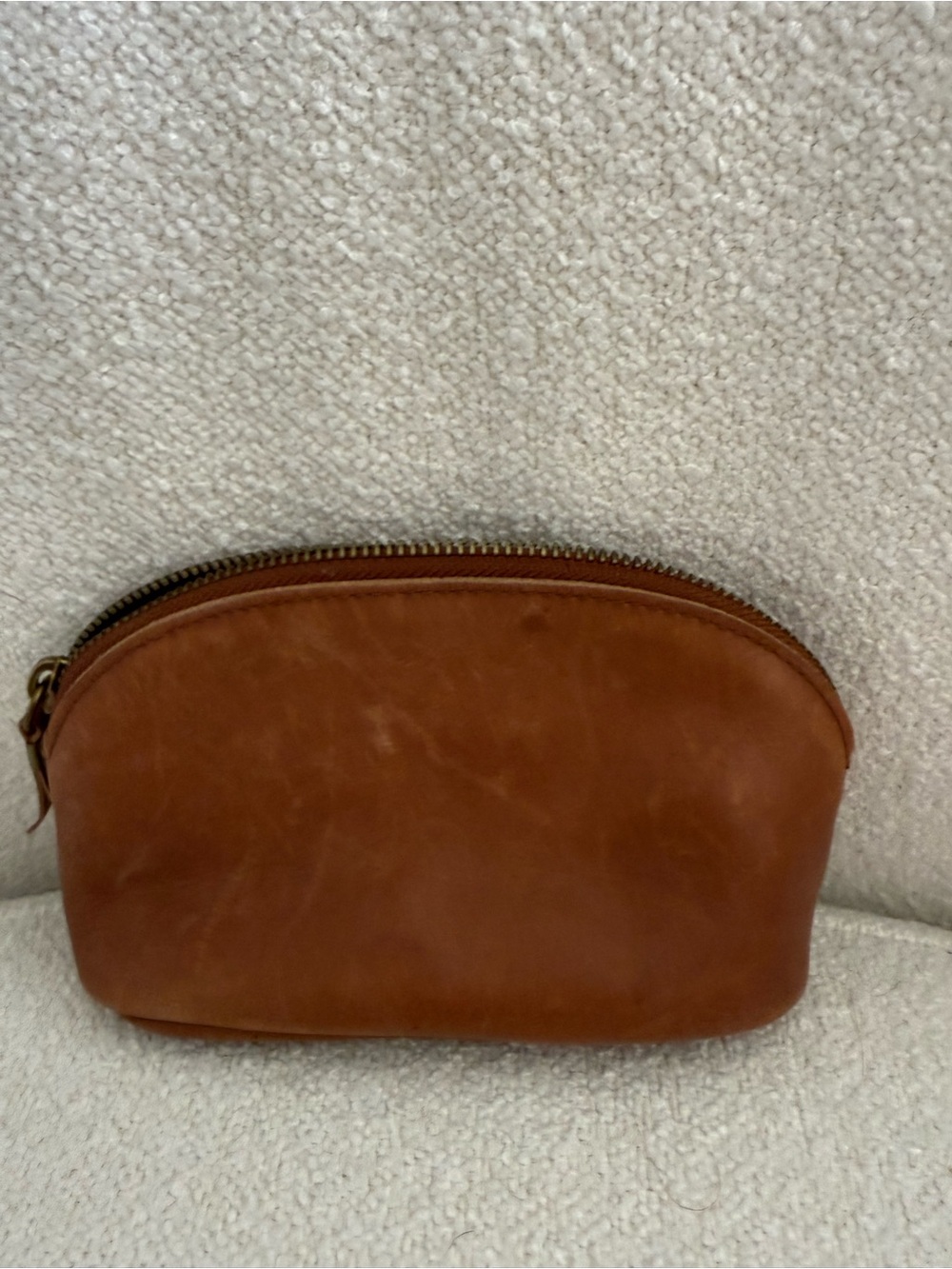 Madewell leather makeup pouch, color: English saddle